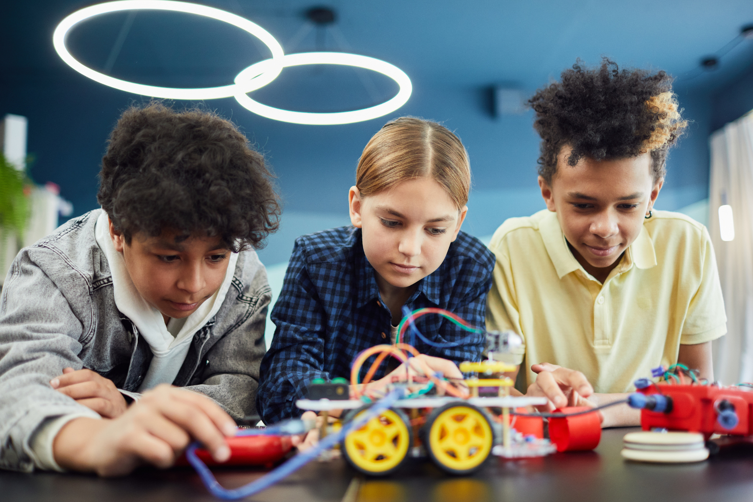 LA ROBOTICA EN EDUCACION PRIMARIA 